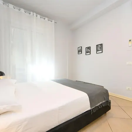 Desenzanoloft Official Partner Marriott Homes & - Cocktail Front Family